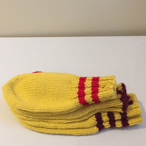 3 Pairs Hand Knit Mittens & Kombi Mitt Clips Kids Children's - Picture 14 of 16